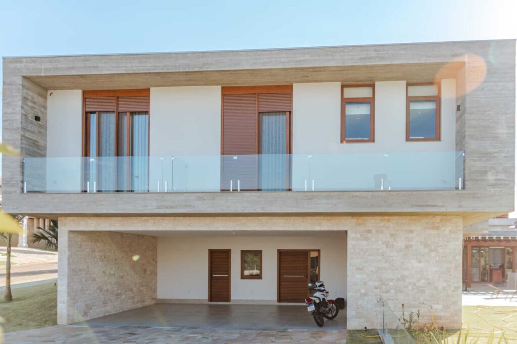 Esquadrias de pvc e alumínio